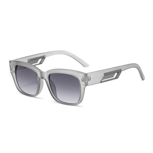 Occhiali da <span class=keywords><strong>Sole</strong></span> Unisex Stile Street Square con Montatura Completa, Protezione UV400, Leggeri e Anti-Radiazioni - Product Image 4