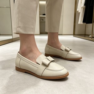 Factory Direct Sale Factory Price High-end Simplicity Light Weight Best-selling Leather <b>Flats</b> Shoes for Women - Product Image 1