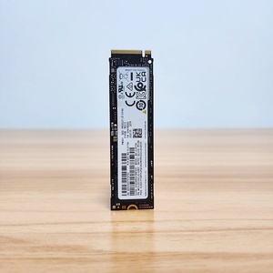 SSD ภายใน <span class=keywords><strong>Samsung</strong></span> PM9A1รุ่นดั้งเดิมแบบ M.2 NVME PCIe 4.0 x4ความจุ512GB 1TB <span class=keywords><strong>2TB</strong></span> ความเร็วสูงสุด6,900MB/วินาทีสำหรับอัปเกรดแล็ปท็อป - Product Image 1