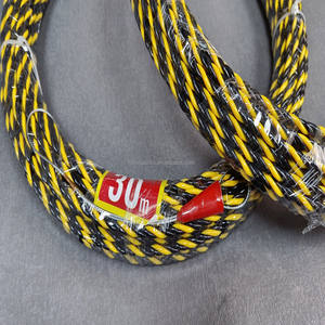 <span class=keywords><strong>Tire</strong></span>-<span class=keywords><strong>fil</strong></span> électrique 4 mm 50 m (165 pi) en PET pour 3 fils torsadés avec ressort de guidage, boîtier et poignée optimisés - Product Image 6