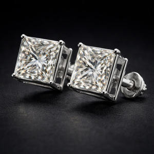 Elegantes Pendientes de Diamantes con Corte Princesa de 4 Quilates, Elaborados en Platino, Joyería Fina para Mujer, Ideales para la Colección de Joyas de Boda - Product Image 3