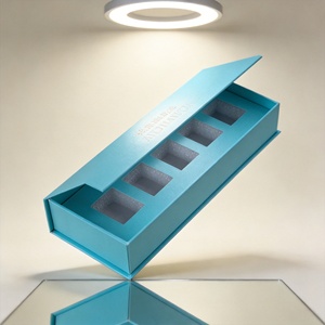 Boîte cadeau personnalisée faite à la main avec revêtement UV, laminage mat, aseptique, pour parfum, mascara, boîte rigide plate avec fermeture magnétique, emballage pour flacon - Product Image 6