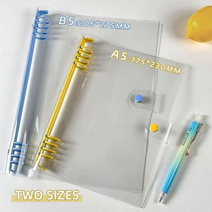Raccoglitore Personalizzato a 6 Anelli <span class=keywords><strong>A4</strong></span>/A5/A6 in PVC Trasparente <span class=keywords><strong>con</strong></span> Copertina Rigida e 100 <span class=keywords><strong>Fogli</strong></span> Staccabili per Appunti - Product Image 3