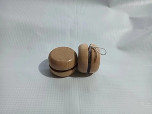 <span class=keywords><strong>Yo</strong></span>-Yos en bois massif écologiques personnalisés, jouet classique miniature pour enfants - Product Image 5