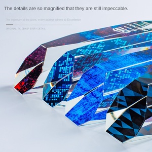 Trofeo de cubo de Rubik grabado con diamante personalizado Century, recuerdo de premio de Reunión Anual creativa para grupo de empresa para regalos de bienvenida - Product Image 4