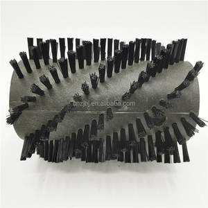 Brosse de <span class=keywords><strong>nettoyage</strong></span> industrielle pour <span class=keywords><strong>gazon</strong></span> artificiel, <span class=keywords><strong>rouleau</strong></span> balayeur OEM pour le <span class=keywords><strong>nettoyage</strong></span> des jardins, des terrains de golf et des allées - Product Image 3