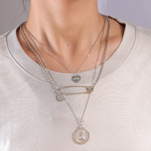 Collier superposé tendance pour femme, chaîne de clavicule multicouche, pendentif cœur en argent tibétain, design géométrique, style branché - Product Image 1