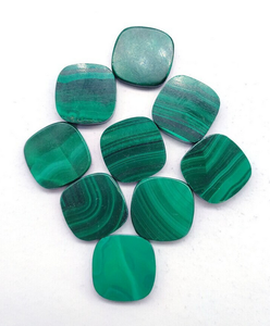 Malaquita Verde Natural de 10 mm, Cabujón Plano en Forma de Cojín, Piedra Preciosa para Joyería, Pulsera de Latón, Cristales Curativos - Product Image 1