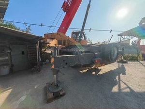 Performances Élevées pour Grue Mobile sur Camion STC500C5-8 PRO MAX Capacité 50 Tonnes pour Levage Lourd Polyvalent - Product Image 3