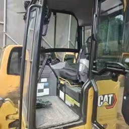 En stock Mini pelle CAT302 à faible durée de fonctionnement Haute qualité Prix bas Excavateurs d'occasion CAT 302 à vendre CAT 303 CAT 304 CAT305 - Product Image 4