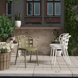 Silla de Plástico Transpirable con Respaldo Abierto para Patio, Jardín o <span class=keywords><strong>Comedor</strong></span> - Product Image 1