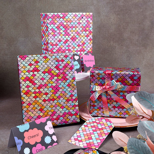 Fábrica al por mayor 80g cumpleaños personalizado de lujo 70cm X 3M rollo de papel metálico papel de regalo para embalaje - Product Image 6