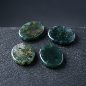 Piedra Ovalada de Ágata Musgosa Pulida, Decoración Artística Coleccionable de Feng Shui de Gujarat - Product Image 4