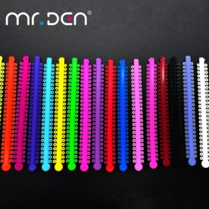 Une pince de formage de ligature en acier sans satin orthodontique d'instruments dentaires de qualité pince à cintrer les fils - Product Image 1