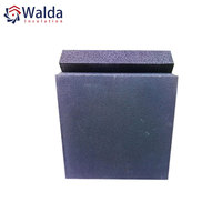 Dalles de mousse en caoutchouc NBR PVC noires à cellules fermées, haute imperméabilité, design moderne, matériau d'isolation thermique pour bâtiments publics, marque Walda