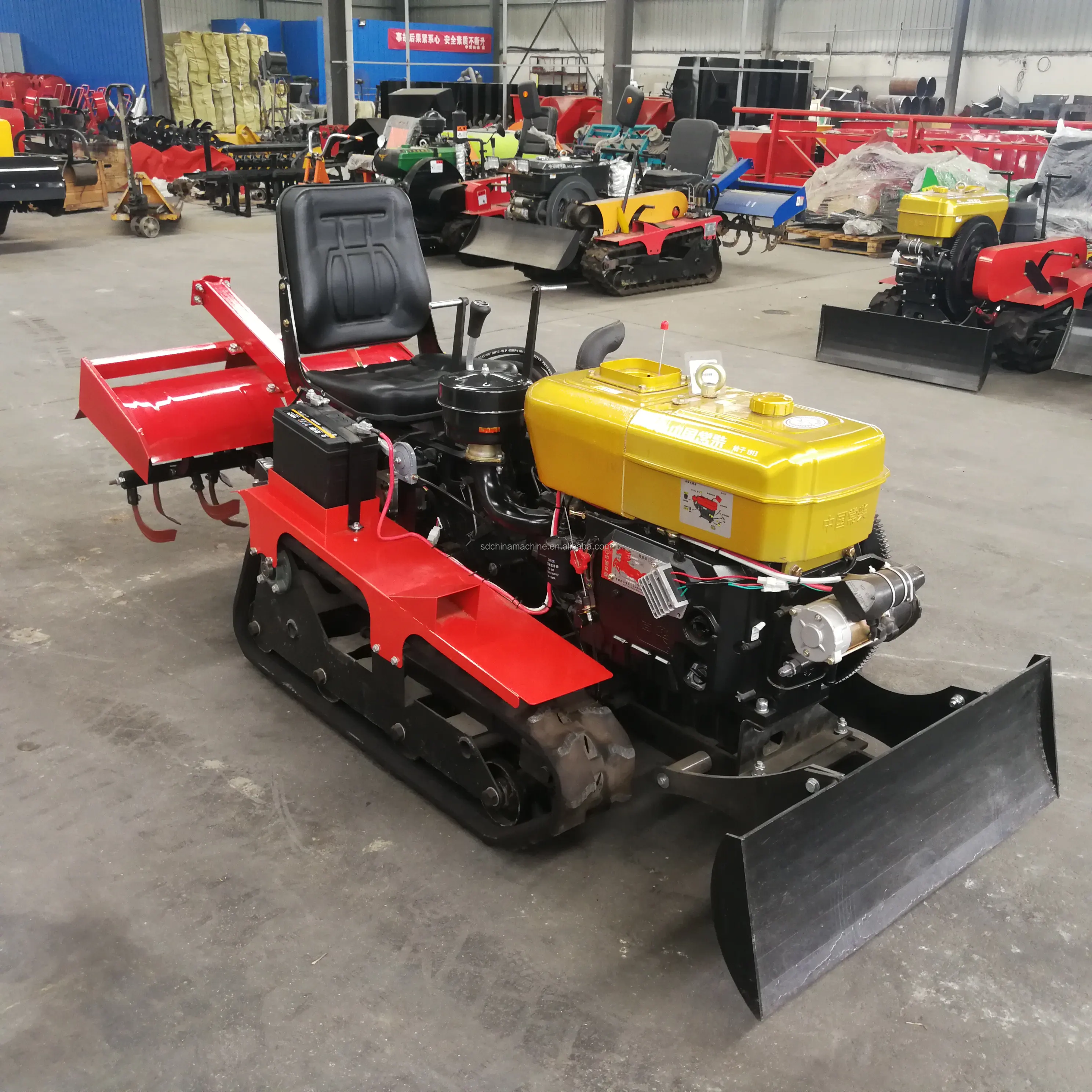 Multifunctional 25HP Mini Farm Tractor For Agriculture Use