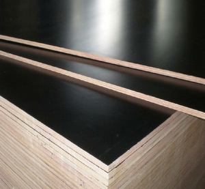 Contrachapado de Madera Dura Impermeable con Núcleo Combinado y Revestimiento de Película Negra, Paneles de Encofrado de Alta Resistencia - Product Image 4