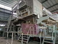 Ligne de production de papier toilette automatique à grande vitesse 1600 m/min, ligne de découpe et de rembobinage de papier entièrement automatique