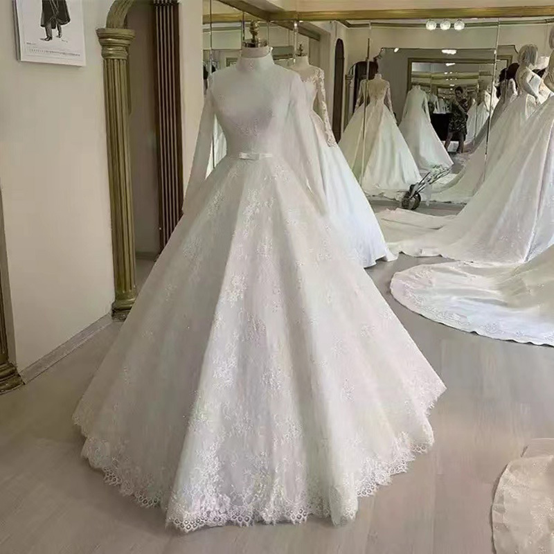 Elegant Long-Sleeved White Bridal Gown for Pakistani Muslim Brides with Crystal, Ruffle Decor - Customizable Fashion Style Elegant Long-Sleeved White Bridal Gown for Pakistani Muslim Brides with Crystal, Ruffle Decor - Customizable Fashion Style