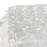 Soluble dans l'eau 100% coton dentelle 3d broderie tissu coton tissu broderie vêtements mode blanc dentelle tissu pour robe