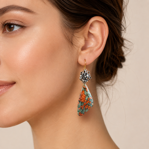 Orecchini Pendenti Vintage Multicolore a Triangolo e Goccia con Motivo Floreale in Pietra per Donne - Product Image 2