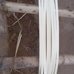 Listones de bambú Premium de Vietnam para artesanía y construcción sostenibles - Product Image 1