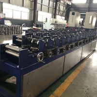 Machine de formage de rouleaux à goujon en acier métal galvanisé personnalisé de tailles multiples 2 en un pour système de plafond