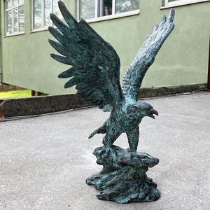 Scultura d'arte 3D personalizzata a grandezza naturale per esterni, aquila/gufo intagliata con stampa digitale in metallo bronzo per decorazione domestica a tema animale - Product Image 4