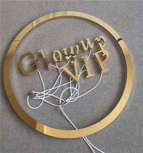 Enseigne Logo Murale d'Intérieur Miroir Doré, Panneau Rétroéclairé par LED RGB, Enseigne 3D Rétroéclairée par LED pour Institut de Beauté - Product Image 1