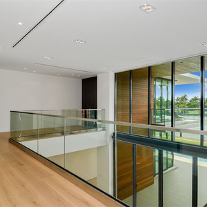 Lan can kính ban công không khung hiện đại với kính cường lực 12mm và kênh U nhôm cho cầu thang ngoài trời hoặc sân thượng - Product Image 4