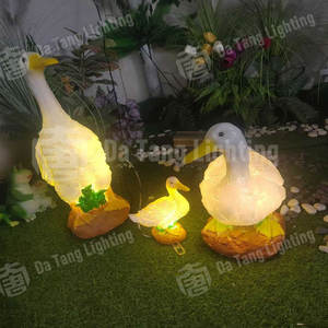 Lampe décorative extérieure en forme de canard, IP65, pour parcs d'attractions et projets de décoration de rues commerciales - Product Image 6