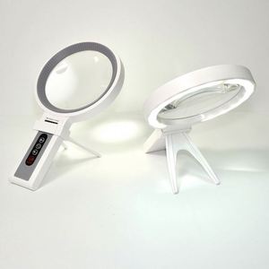 Loupe LED portable et de bureau 7069 avec batterie rechargeable, lumière froide et chaude réglable, objectif HD à mise au point réglable, 135 mm - Product Image 1