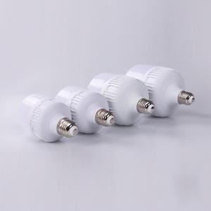 Giá Bán Buôn Bóng Đèn <span class=keywords><strong>Led</strong></span> E27 Bóng Đèn Nhựa Ánh Sáng Công Suất Cao Ba Bảo Vệ Bóng Đèn <span class=keywords><strong>Led</strong></span> Tiết Kiệm Năng Lượng - Product Image 3