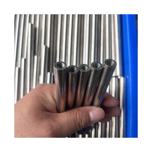 Conectores de Rosca Interna de Acero Jinming, Tubería de Acero Inoxidable 304 con Superficie 8K Mecanizada con Precisión para Proyectos de Ingeniería - Product Image 1