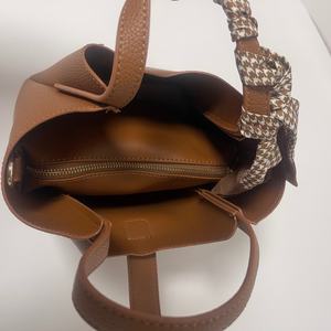 Sacs à main et sacs bandoulière en cuir vegan de luxe pour femmes, écologiques, avec fermeture à glissière, vente en gros - Product Image 5