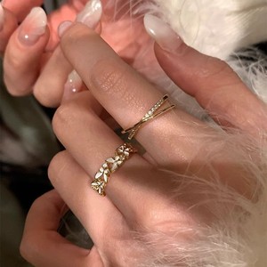 <b>Sweet</b> Women's Luxury Stainless Steel Ring 18K Gold Plated Instagram-Niche Three-Dimensional Butterfly Design Drip-Glazed Gold - Product Image 2