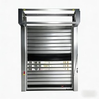 Porte à enroulement électrique fonctionnant en toute fluidité avec une faible performance sonore, adaptée aux magasins et aux ateliers