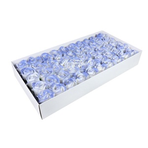 Savon en forme de rose réaliste fait main à trois couches pour la Saint-Valentin, bleu glace, avec boîte cadeau décorative - Product Image 5