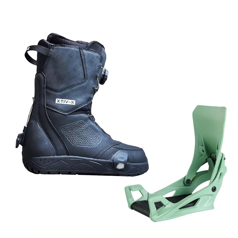 Botas Negras + Ataduras Verdes