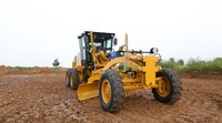 Niveleuse à moteur haute performance 150 CV 915 avec lame frontale scarificateuse pour applications de construction légère et de réparation routière