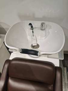 Sillón de Lavacabezas Cómodo y Ajustable con Tazón de Cerámica, Estructura de Madera Moderna y Alta Densidad para Salón de Belleza y Hotel - Product Image 2