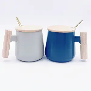 新款14盎司北欧肚形陶瓷杯定制哑光色釉杯，带木质握把和礼品盒竹盖
