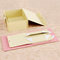 Boîte cadeau en carton rigide pliable magnétique de luxe recyclable avec impression de logo personnalisé et ruban pour les petites entreprises cosmétiques