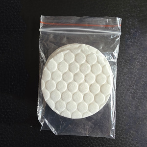 Discos de algodón Jiale de 58 mm, 70 piezas, de tres capas, para desmaquillar y cuidado facial - Product Image 2