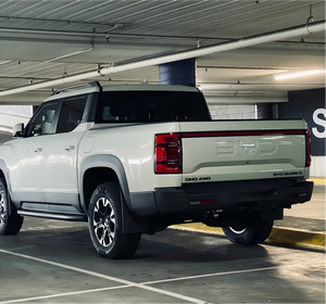 Model Terbaru BYD SHARK 6 AWD RHD Premium Flash Charging <span class=keywords><strong>DMO</strong></span> Super Hybrid 670km Top Trim High-Performance Pickup V2L BYD SHARK 6. - Product Image 4