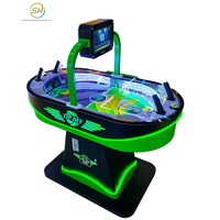 Jeu d'arcade de simulation de football et de tennis de table à monnayeur pour deux joueurs.
