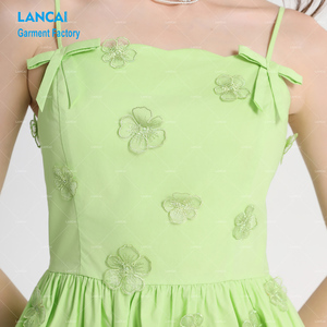 Abito slip da donna all'ingrosso personalizzato colletto quadrato colori verde chiaro piccoli modelli di <span class=keywords><strong>fiori</strong></span> da ragazza alla moda - Product Image 6