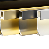 Plinthe lumineuse LED moderne en alliage d'aluminium avec fente pour éclairage, installation facile pour l'intérieur des hôtels