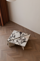 Ensemble de 2 tables basses triangulaires Calacatta Viola table basse qualité bas prix bon prix petite table basse