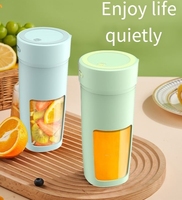 Harga Pabrik China 380ml PP+ABS Enam Bilah OEM Warna USB Baterai 1300mAh Mini Juicer untuk Peralatan Rumah Tangga dengan Sampel Gratis